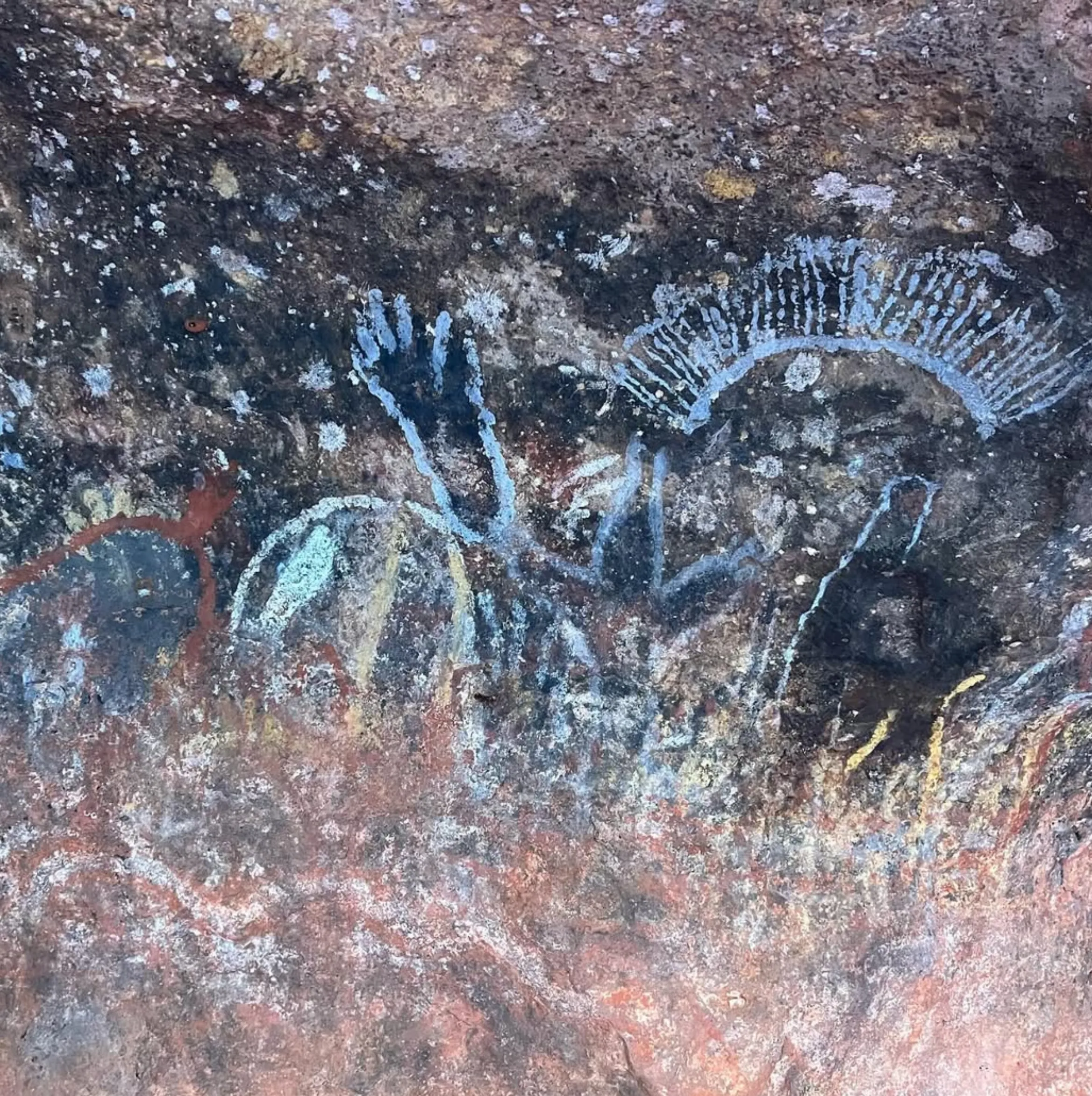 Uluru camping tour